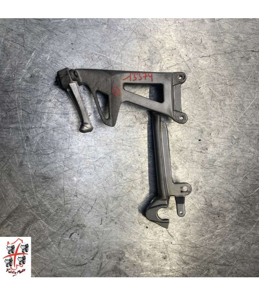 Platine repose pied Arrière Gauche TRIUMPH SPRINT RS 955 - 2005