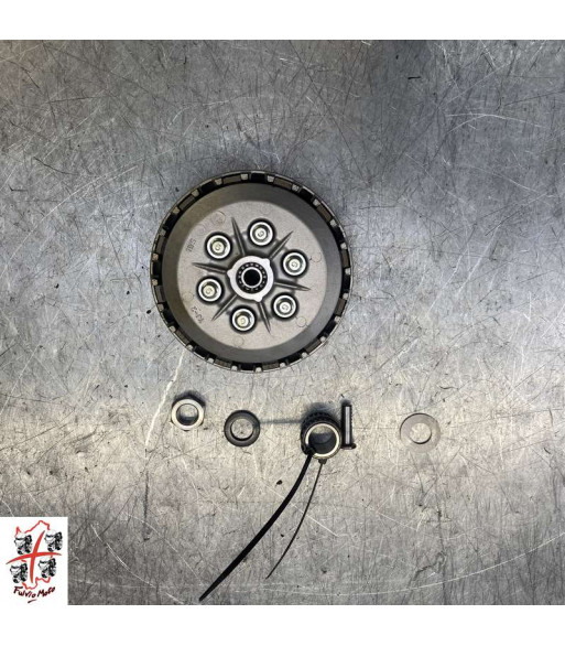 Embrayage complet YAMAHA TENERE 690 - 2024