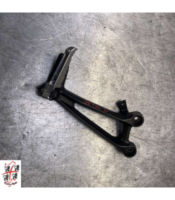 Platine repose pied Droit YAMAHA MT07 - 2016