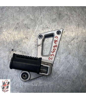 Platine repose pied Arrière Droit SUZUKI GSX 1100 - 1994