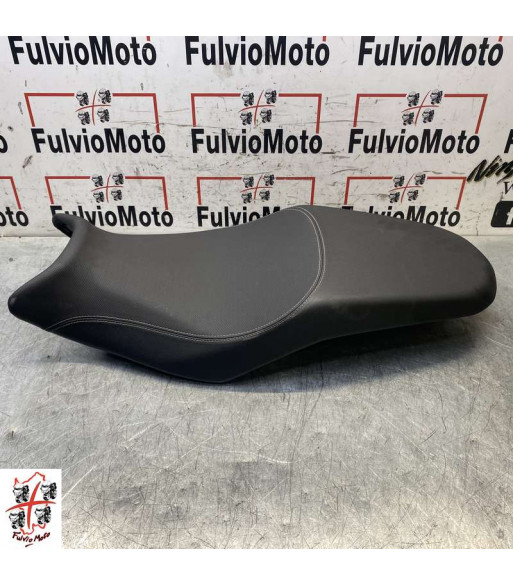 Selle YAMAHA R1150R - 2024