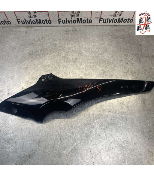Flanc de carénage Droit YAMAHA T-MAX 560 - 2022
