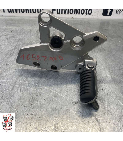 Platine repose pied Avant Droit KAWASAKI VERSYS 1000 - 2011