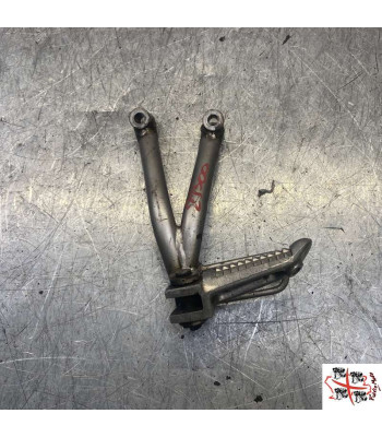 Platine repose pied Arrière Gauche SUZUKI RF 600 - 1995