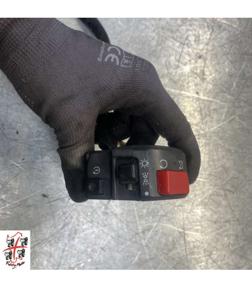 Commodo Droit YAMAHA FAZER 600 - 2000