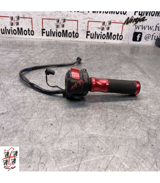 Commodo Droit SUZUKI BANDIT 650 - 2009-2015 Commodo Droit SUZUKI BANDIT 650 - 2009-2015