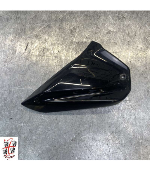 Flanc de reservoir Droit SUZUKI BANDIT 650 - 2009-2015 Flanc de reservoir Droit SUZUKI BANDIT 650 - 2009-2015