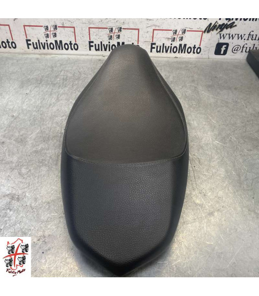 Selle PEUGEOT KISBEE 50 - 2023 Selle PEUGEOT KISBEE 50 - 2023
