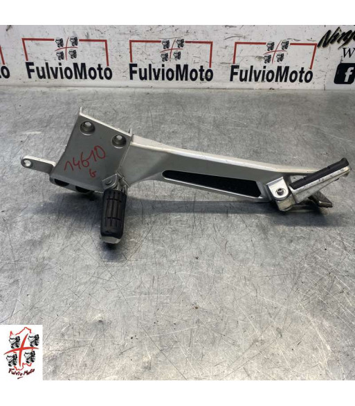 Platine repose pied Gauche YAMAHA FJR 1300 - 2010 Platine repose pied Gauche YAMAHA FJR 1300 - 2010