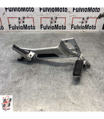 Platine repose pied Droit YAMAHA FJR 1300 - 2010