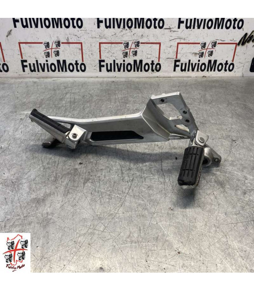 Platine repose pied Droit YAMAHA FJR 1300 - 2010