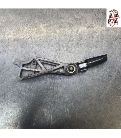 Platine repose pied Arrière Gauche YAMAHA FZX 750 - 1988 à 1998