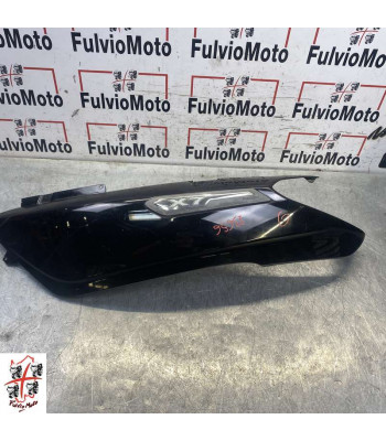 Flanc de selle Gauche PIAGGIO x7 125 - 2008