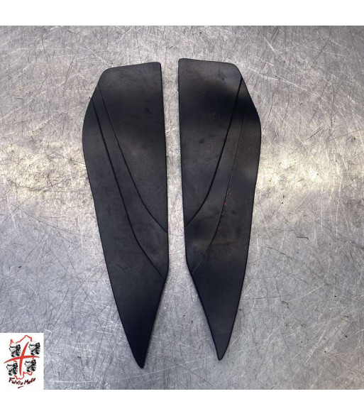 Dessus de marche pied YAMAHA X-MAX 125 - 2025 Dessus de marche pied YAMAHA X-MAX 125 - 2025