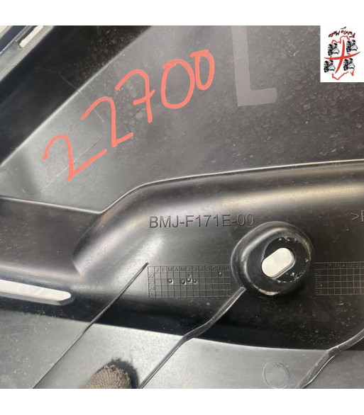 Cache divers Gauche YAMAHA X-MAX 125 - 2025