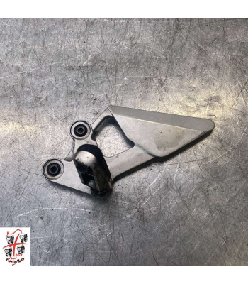 Platine repose pied Avant Gauche YAMAHA FAZER 600 - 2004