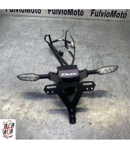Support de plaque Avant YAMAHA T-MAX 530 - 2017 Support de plaque Avant YAMAHA T-MAX 530 - 2017