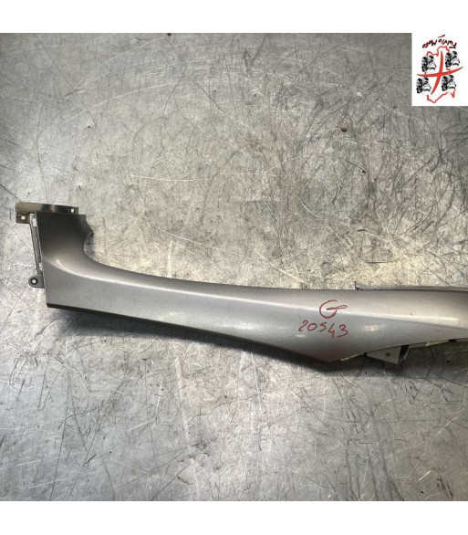 Flanc de selle Inférieur Gauche PIAGGIO MP3 500 - 2015