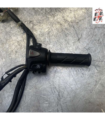 Commodo Droit HONDA PCX 125 - 2022