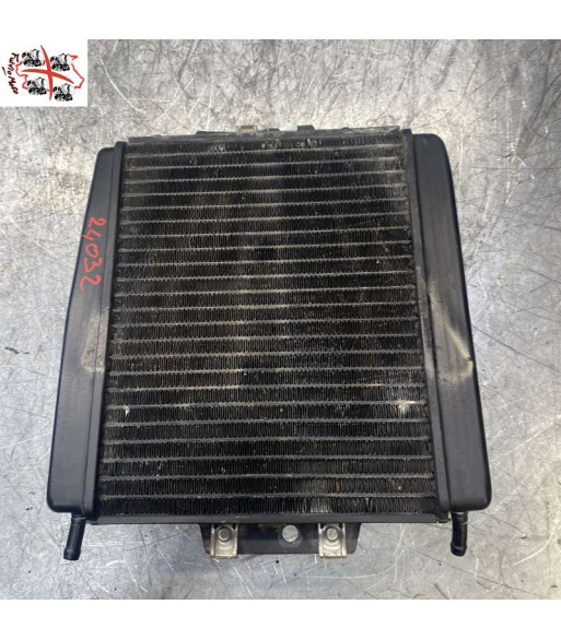 Radiateur d'eau PIAGGIO MP3 400 - 2010 Radiateur d'eau PIAGGIO MP3 400 - 2010