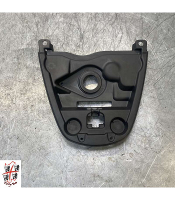 Couvercle central SUZUKI BURGMAN 125 - 2024