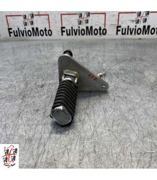 Platine repose pied Avant Droit HONDA SHADOW 125 - 1999