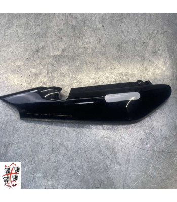Flanc de selle Gauche YAMAHA YBR 125 - 2007