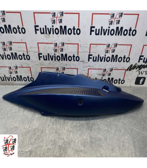 Flanc de selle Gauche KYMCO AGILITY 50 - 2022
