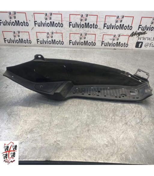 Marche-pied Droit PIAGGIO MP3 300 - 2010