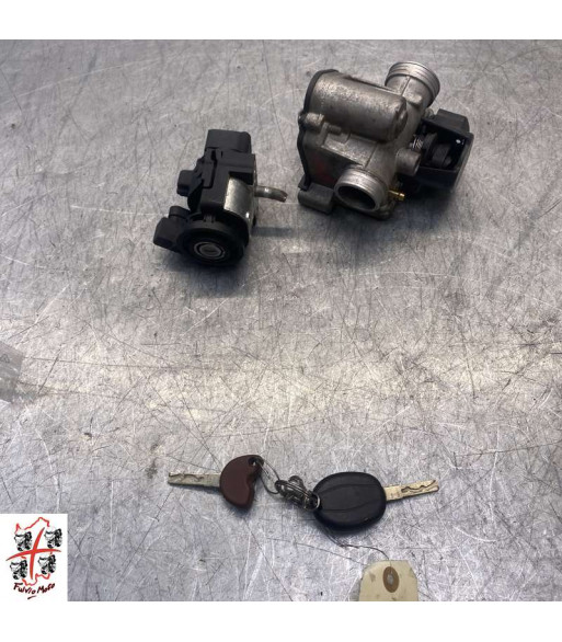 Kit serrure PIAGGIO MP3 300 - 2010 Kit serrure PIAGGIO MP3 300 - 2010
