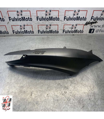 Flanc de selle Droit PIAGGIO MP3 YOURBAN 300 - 2016