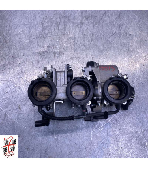 Corps injection YAMAHA MT09 - 2014