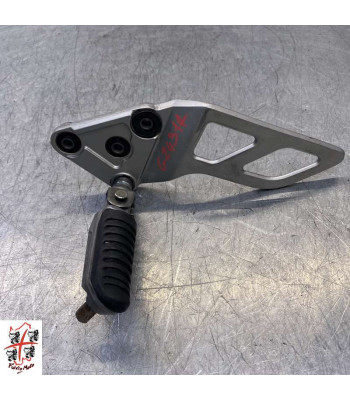 Platine repose pied Gauche SUZUKI BANDIT 650 - 2006
