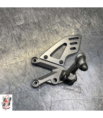 Platine repose pied Avant Gauche APRILIA TUONO 1100 - 2018