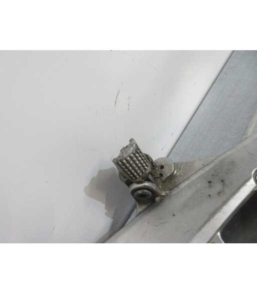 Platine Repose-pieds Gauche Kawasaki ER-6 (2006-2008) - Réf: 35063-0285