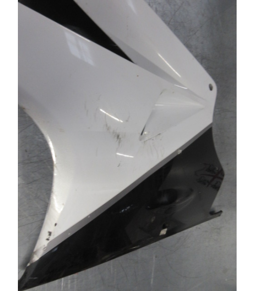 Cache Flanc Droit Honda VFR 800 F (2014-2020) – Occasion