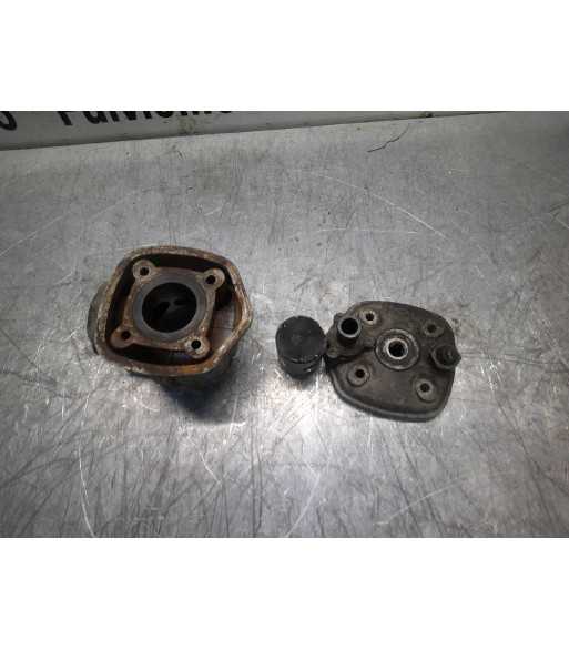 Tête De Cylindre Originale Derbi Pour Senda 50 Cm3 - Référence 00H02512013 - Neuve (peut Avoir De Légers Défauts)