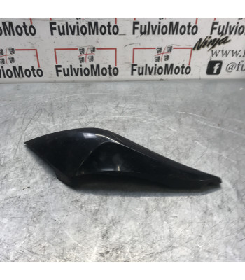 Flanc de selle Droit YAMAHA FAZER 600 - 2003